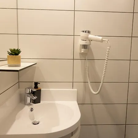 Modern Chic Immaculate Studio Near City Center Belval