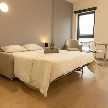 Lägenhet Modern Chic Immaculate Studio Near City Center Belval
